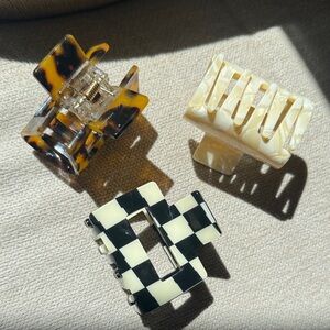 Set of Three Hair Clips in Tortoise, Cream, and Checkered